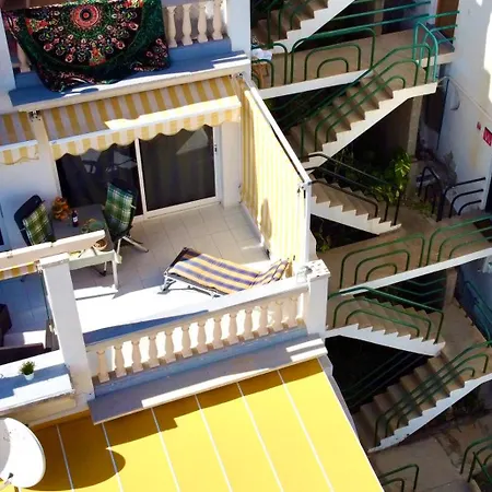 شقة Monsenor Ocean Panorama *